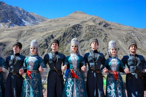 Кабардино-балкарцы. Народ, проживающий на юго-западе России (5 класс, ОДНКНР)